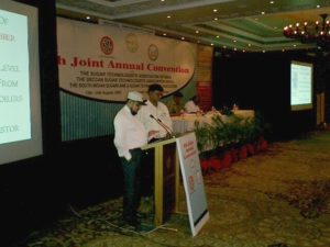 04-Sk Burhan delivering tech paper at Hyderabad conference-2005